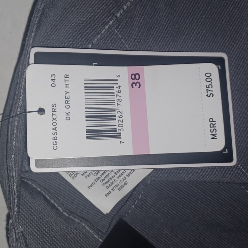 Callaway Golf Shorts Size-38 Gray NWT - Picture 7 of 7